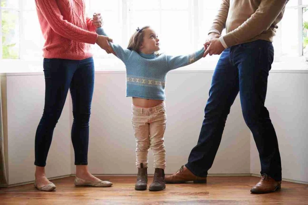 پنج مسائل فرزندان در خانواده های طلاق چیست؟