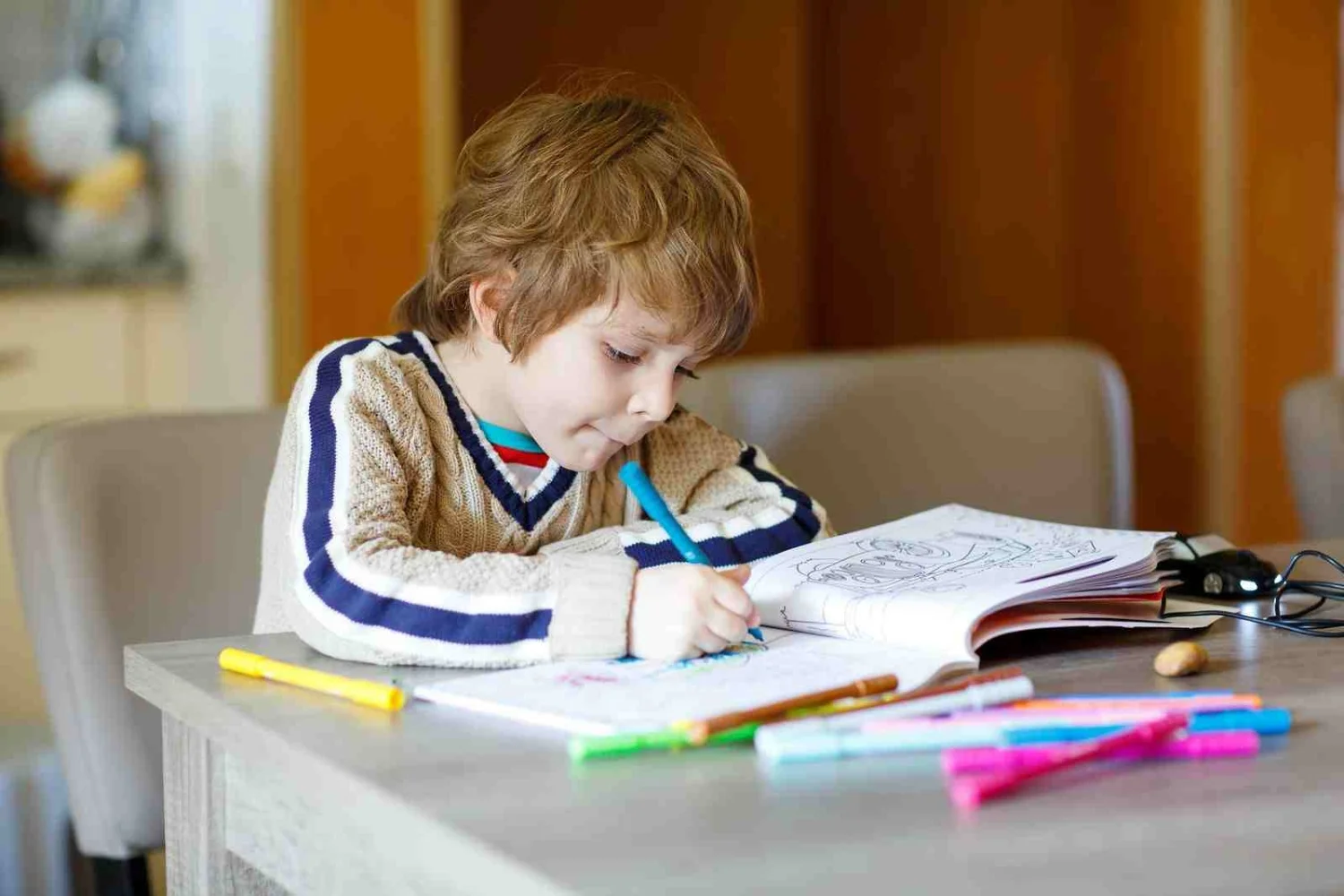 افزایش تمرکز در کودکان | راه های افزایش تمرکز هنگام درس خواندن