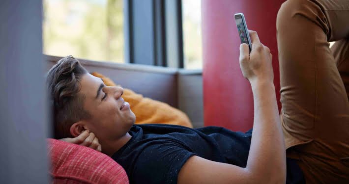 صحبت درباره رابطه جنسی با دیگران